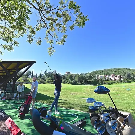 Le Village - Vj106 By Interhome